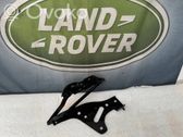 Engine bonnet/hood hinges