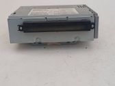 Radio / CD-Player / DVD-Player / Navigation
