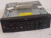 Radio / CD-Player / DVD-Player / Navigation