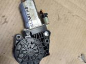 Aizmugurē loga pacēlāja motoriņš