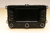 Radio/CD/DVD/GPS head unit