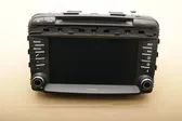 Radio/CD/DVD/GPS-pääyksikkö