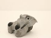 Engine mounting bracket