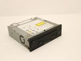 Radio / CD-Player / DVD-Player / Navigation