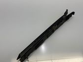 Front bumper mounting bracket