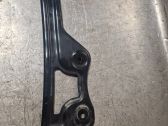 Front bumper mounting bracket