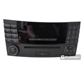 Panel / Radioodtwarzacz CD/DVD/GPS