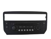 Radio / CD/DVD atskaņotājs / navigācija