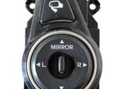 Wing mirror switch
