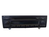 Radio / CD-Player / DVD-Player / Navigation