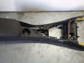 Apoyabrazos del asiento trasero