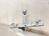 Rear door manual window regulator