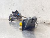 Tailgate/trunk/boot lock/catch/latch