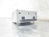 Radio / CD-Player / DVD-Player / Navigation