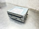 Radio / CD-Player / DVD-Player / Navigation