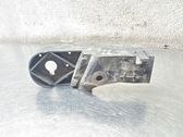 Front bumper mounting bracket