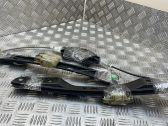 Front window lifting mechanism without motor