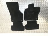 Car floor mat set