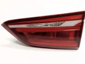Tailgate rear/tail lights