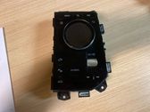 Head unit multimedia control