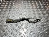 Engine bonnet/hood hinges