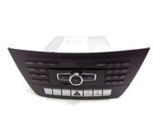 Radio / CD-Player / DVD-Player / Navigation
