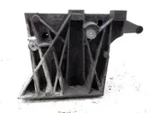 Engine mounting bracket