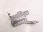 Fender mounting bracket
