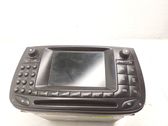 Radio / CD-Player / DVD-Player / Navigation