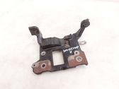 Engine mounting bracket