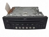 Radio / CD-Player / DVD-Player / Navigation