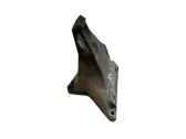 Engine mounting bracket