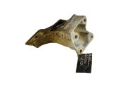 Engine mounting bracket