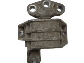 Engine mount bracket