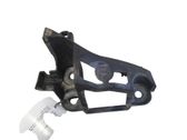 Rear bumper mounting bracket