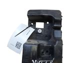 Rear bumper mounting bracket