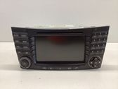 Radio/CD/DVD/GPS-pääyksikkö