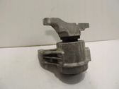 Engine mount vacuum valve