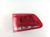 Tailgate rear/tail lights