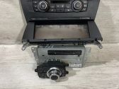 Radio / CD-Player / DVD-Player / Navigation