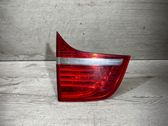 Tailgate rear/tail lights