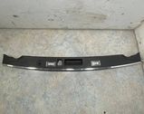 Trunk door license plate light bar