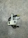 Tailgate lock latch