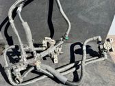 Tuyau de liquide de refroidissement moteur