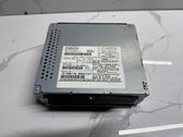Radio / CD-Player / DVD-Player / Navigation
