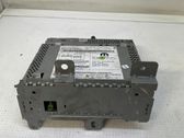 Radio / CD-Player / DVD-Player / Navigation
