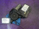 Motor del regulador de la ventanilla de la puerta delantera
