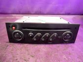 Radio / CD-Player / DVD-Player / Navigation