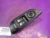 Quarter vent window switch
