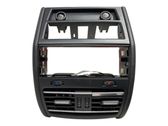 Rear air vent grill
